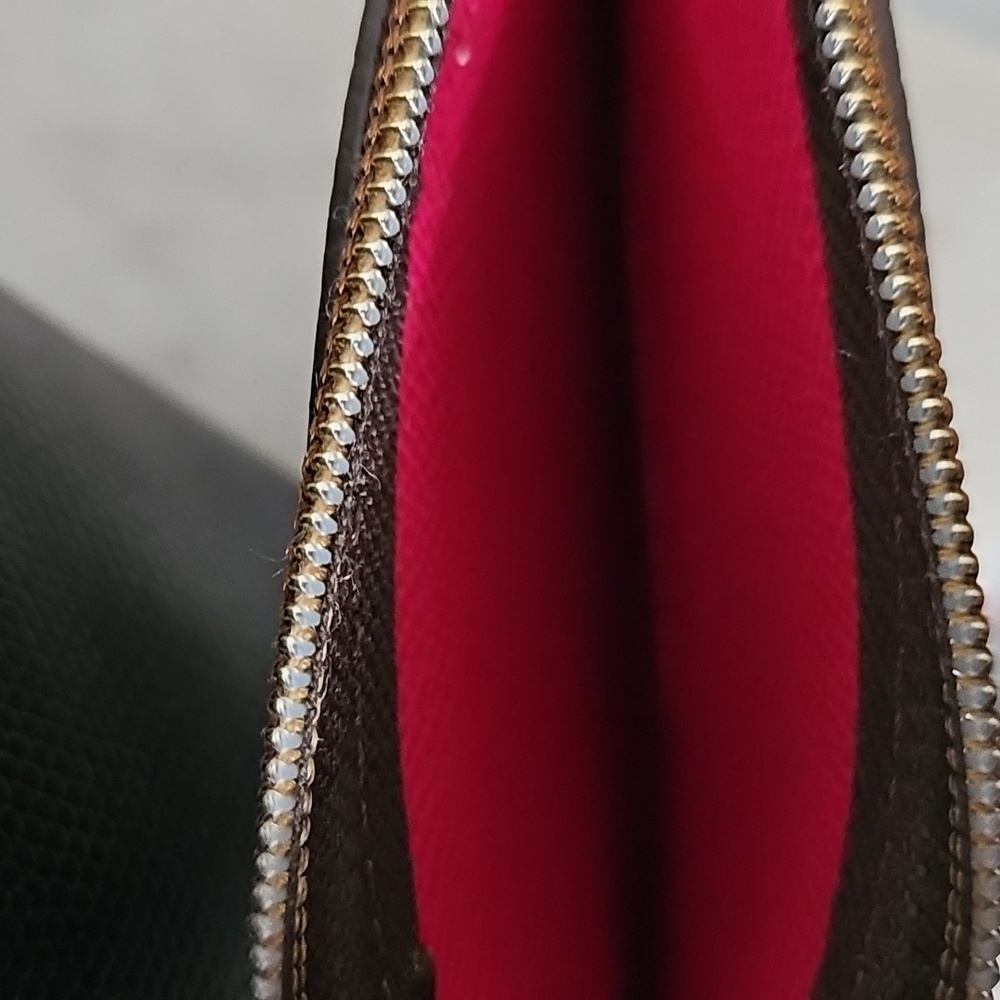 Dooney & Burke Sienna Serena Bucket Bag - Picture 5 of 13